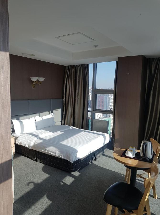 J Hotel Улан-Батор Экстерьер фото