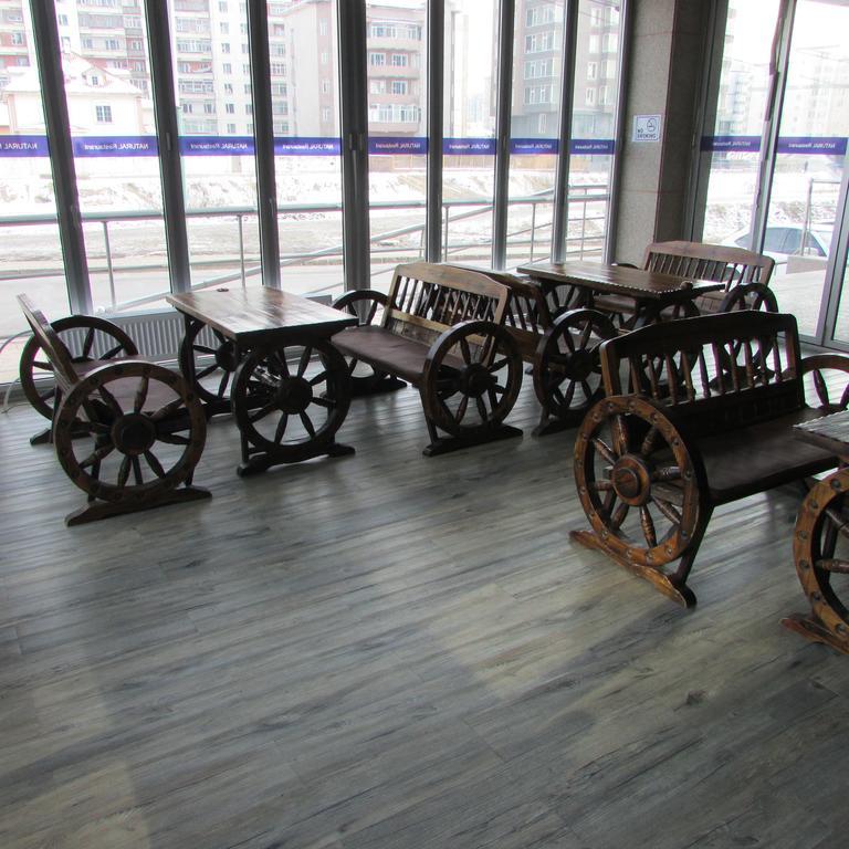 J Hotel Улан-Батор Экстерьер фото